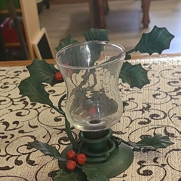 Holly Berry Votive - Picture 1 of 9